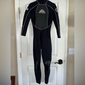 🌊NWOT-Rip Curl Classic 3/2mm Chest Zip Women’s Full Wetsuit – Black/Grey Size 8